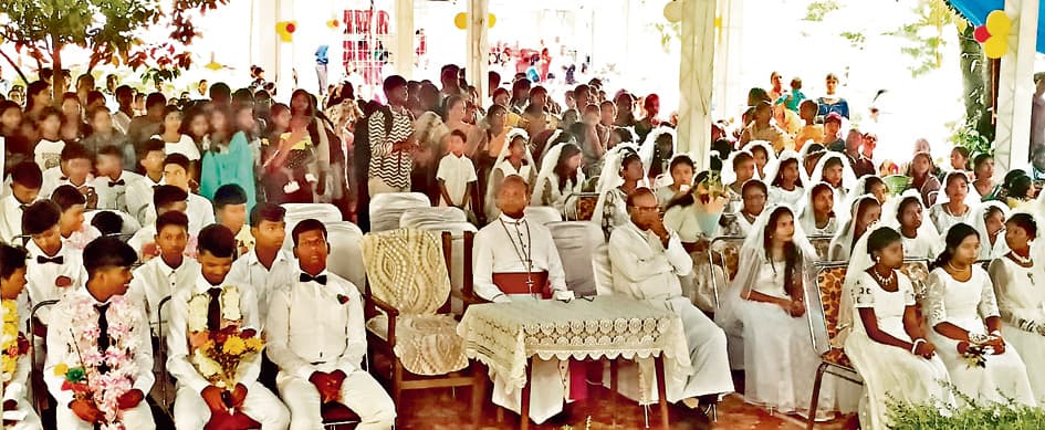 Ranchi News : अच्छे ख्रीस्तीय के रूप में दूसरों की सहायता करें : आर्चबिशप