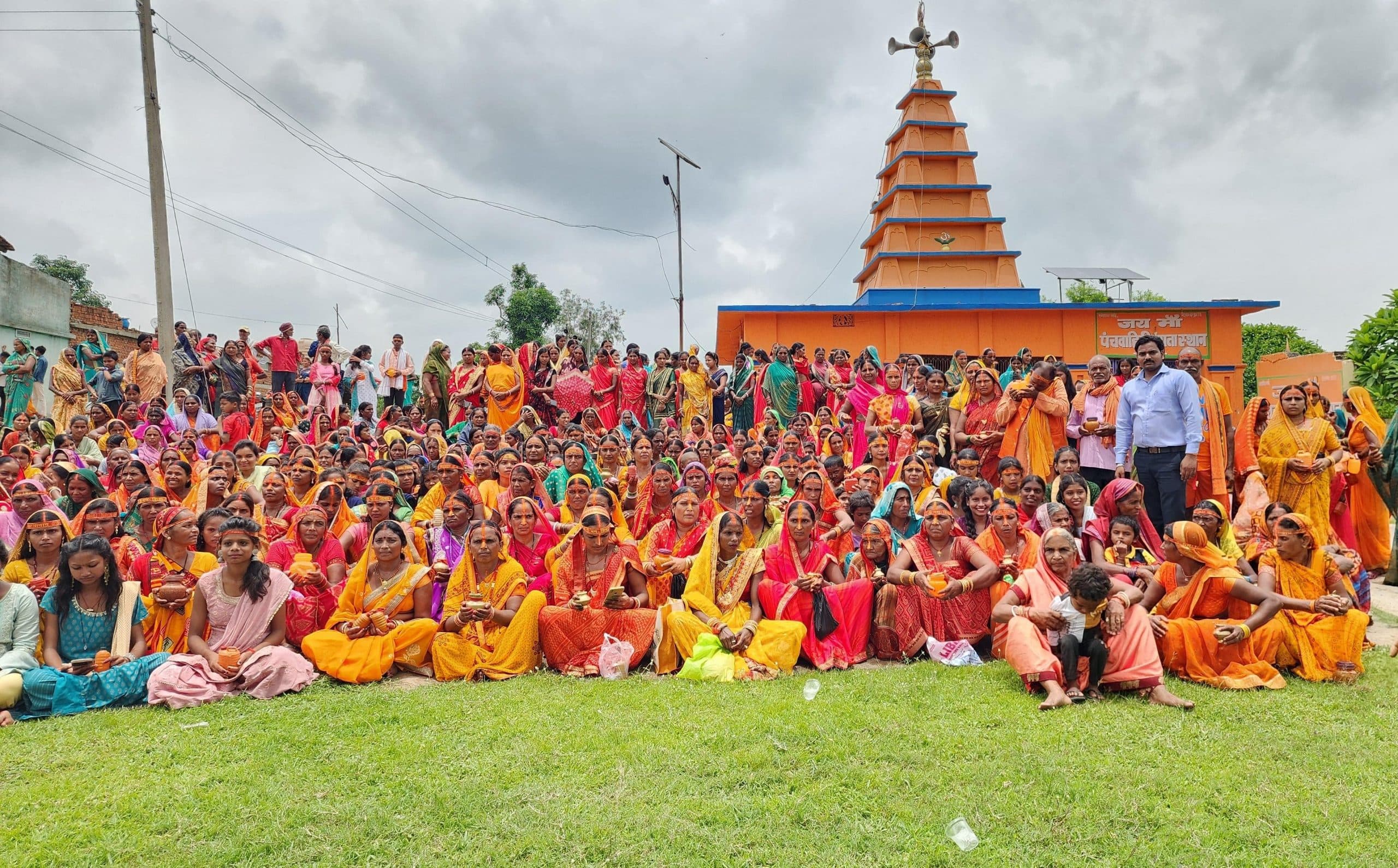बुढ़वा महादेव मंदिर से निकाली गयी जलयात्रा
