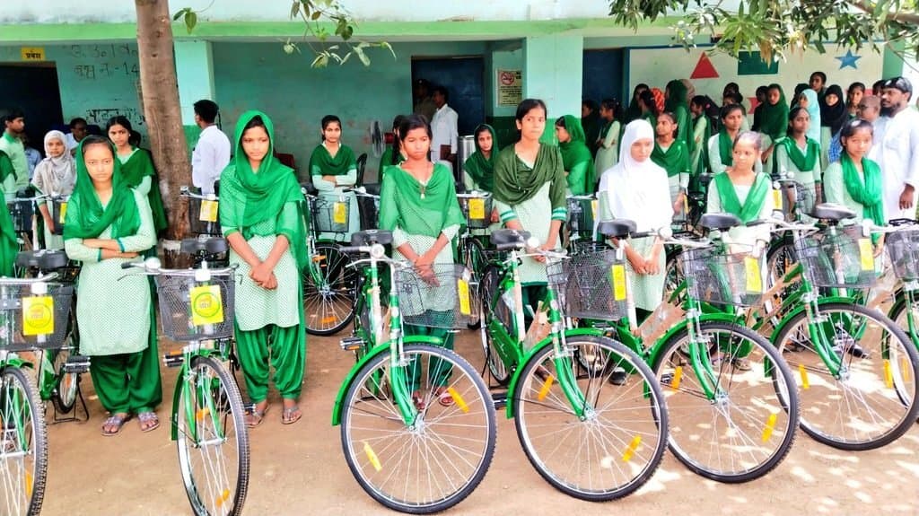 जिले में 15 हजार साइकिल वितरण करने का है लक्ष्य : डीसी