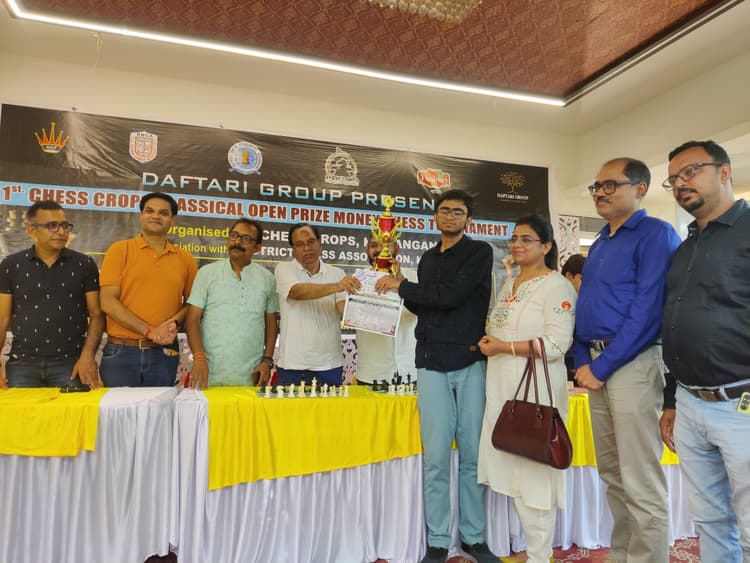 चेस क्रॉप्स इनामी शतरंज में अथर्व, धान्वी, अंकित, आयुष, शौर्य व सौरभ बने चैंपियन