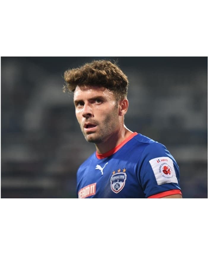 स्पेनिश मिडफील्डर जावी हर्नांडेज़ से जेएफसी करेगा करार