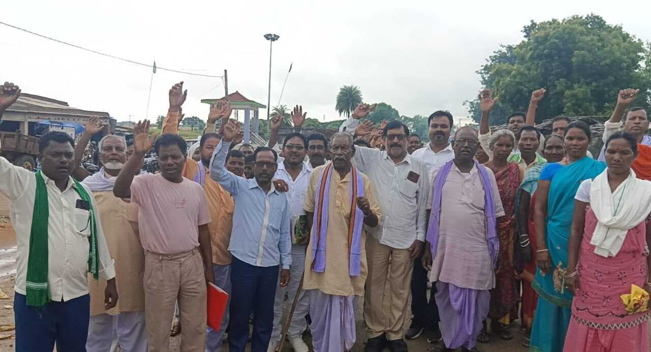 झारखंड आंदोलनकारियों का नाम सूची में जोड़ने और सम्मान देने की मांग