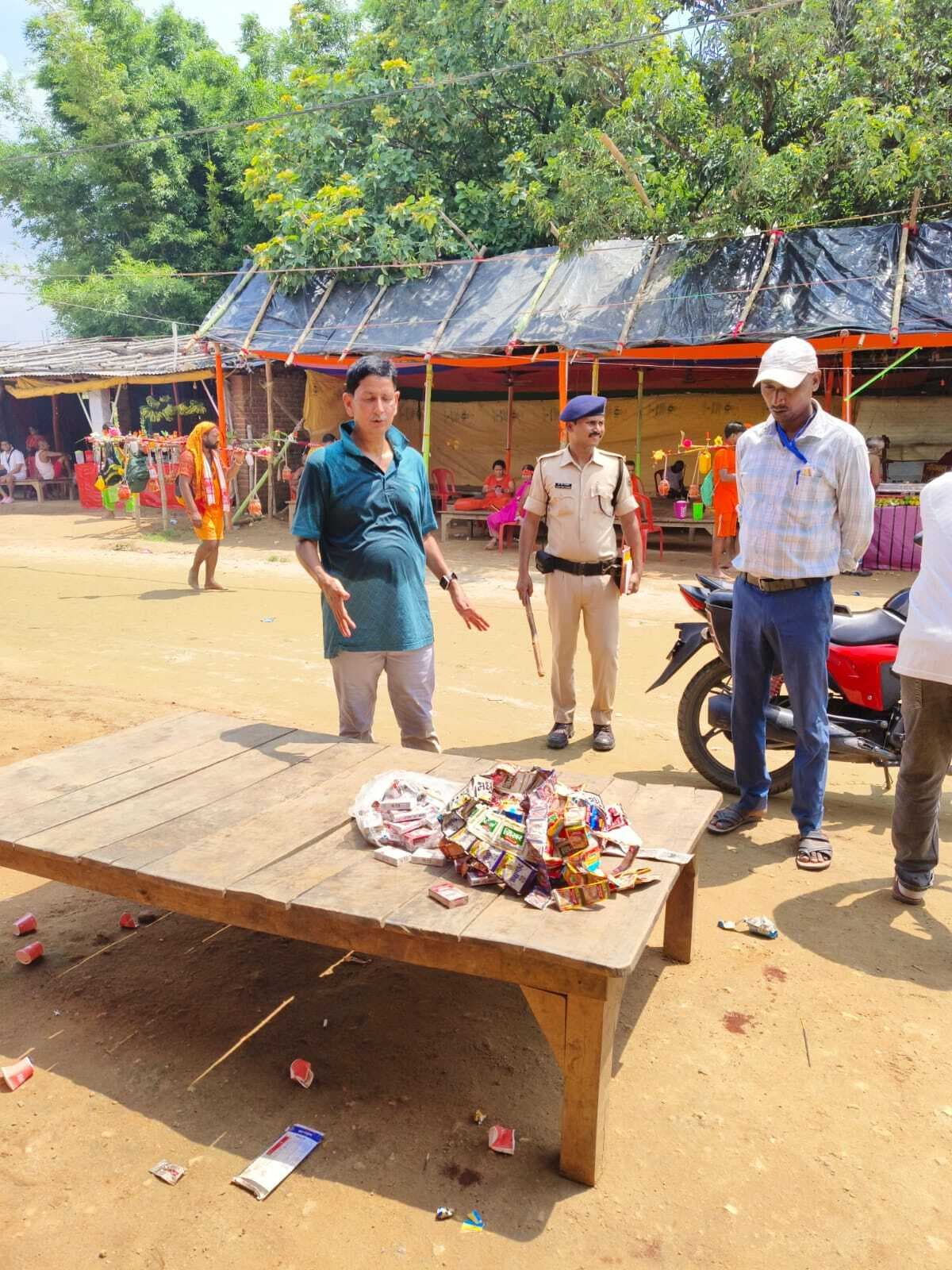 डीडीसी ने दुकानों में छापेमारी कर अवैध गुटखा व तंबाकू उत्पाद किये जब्त