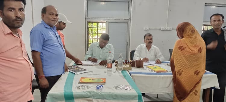 वायरल फीवर व चर्म रोग के मरीजों में वृद्धि