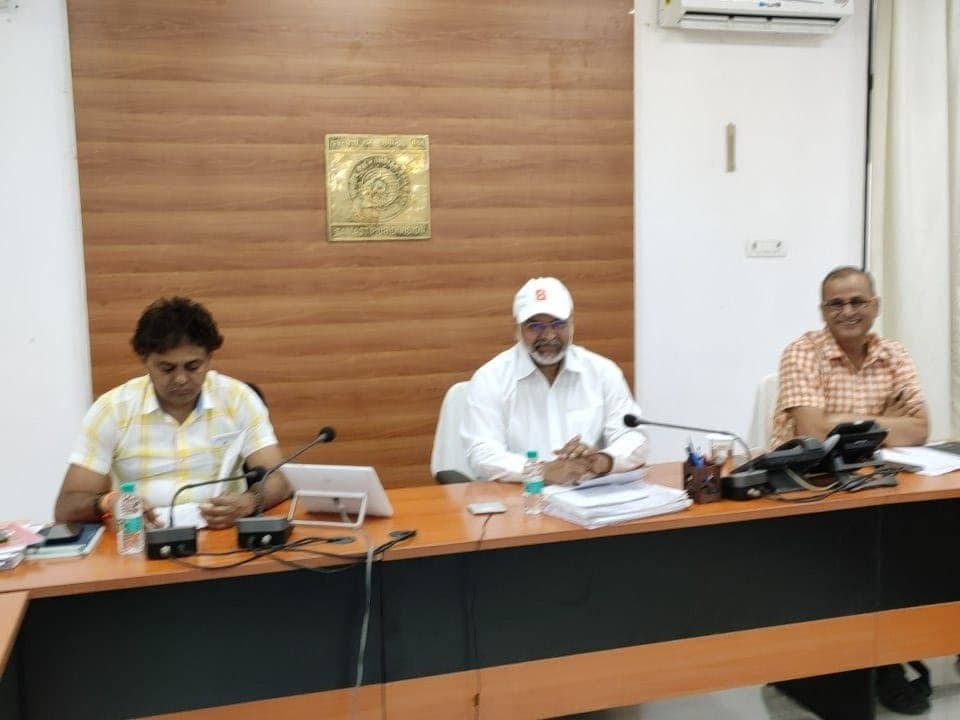 रेल मंडल की अमृत भारत योजना ससमय होगी पूरी : डीआरएम