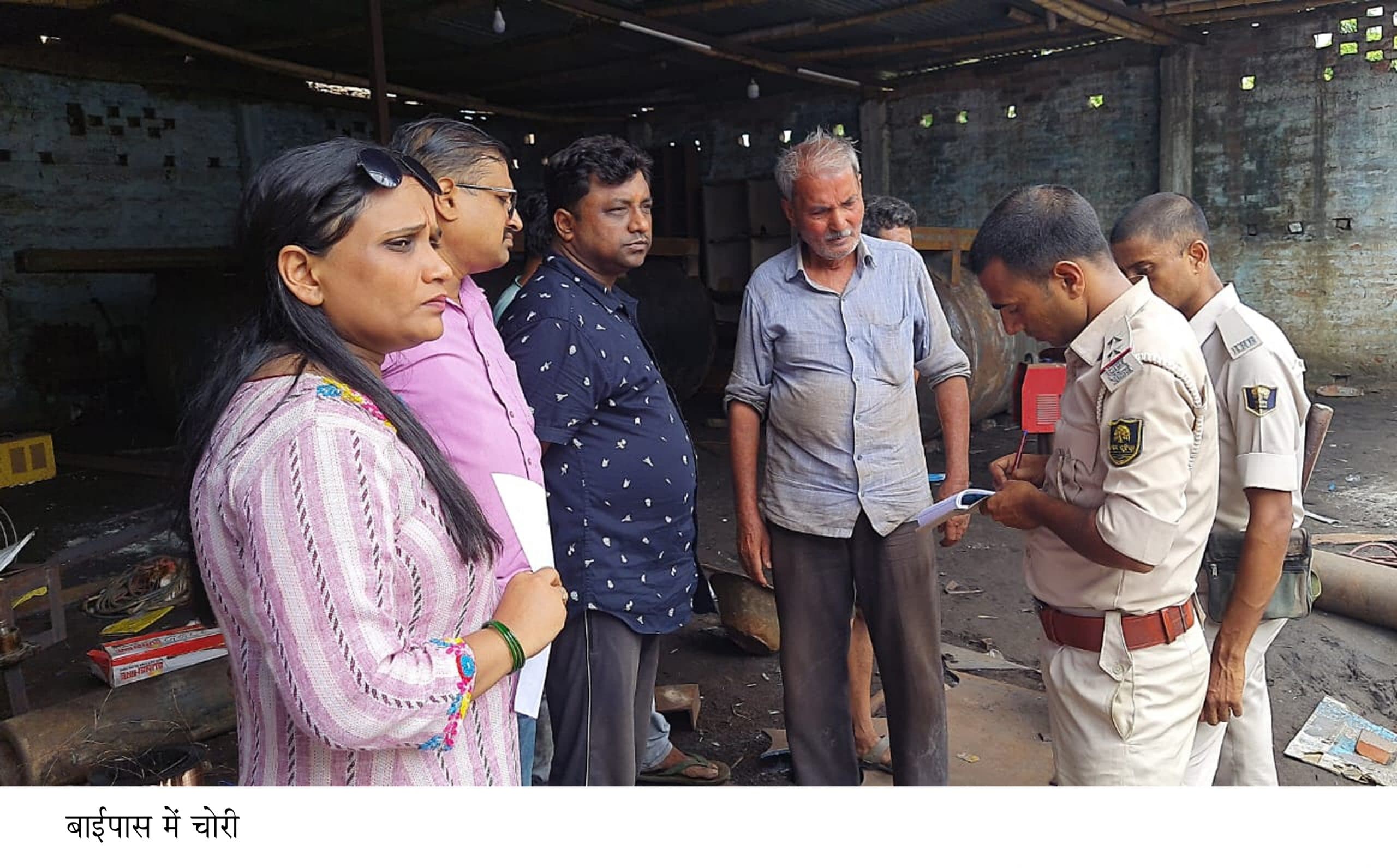 सिटी में मकान व कारखाना से उड़ायी 15 लाख की संपत्ति