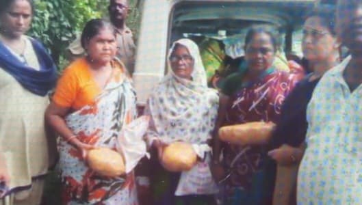 बीरभूम में सरकारी बस से 65 किलो गांजा जब्त, तीन महिलाएं गिरफ्तार