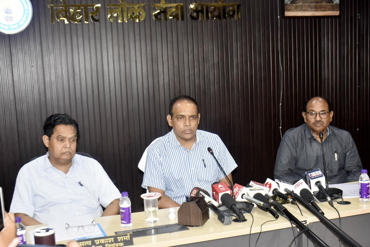 तीसरे चरण की शिक्षक नियुक्ति परीक्षा में 1.27 अभ्यर्थी नहीं हुए शामिल