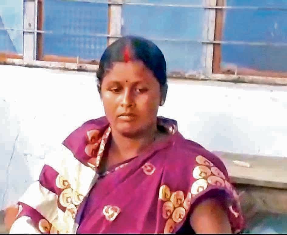 तृणमूल कांग्रेस के पंचायत प्रधान ने थाम लिया कांग्रेस का दामन