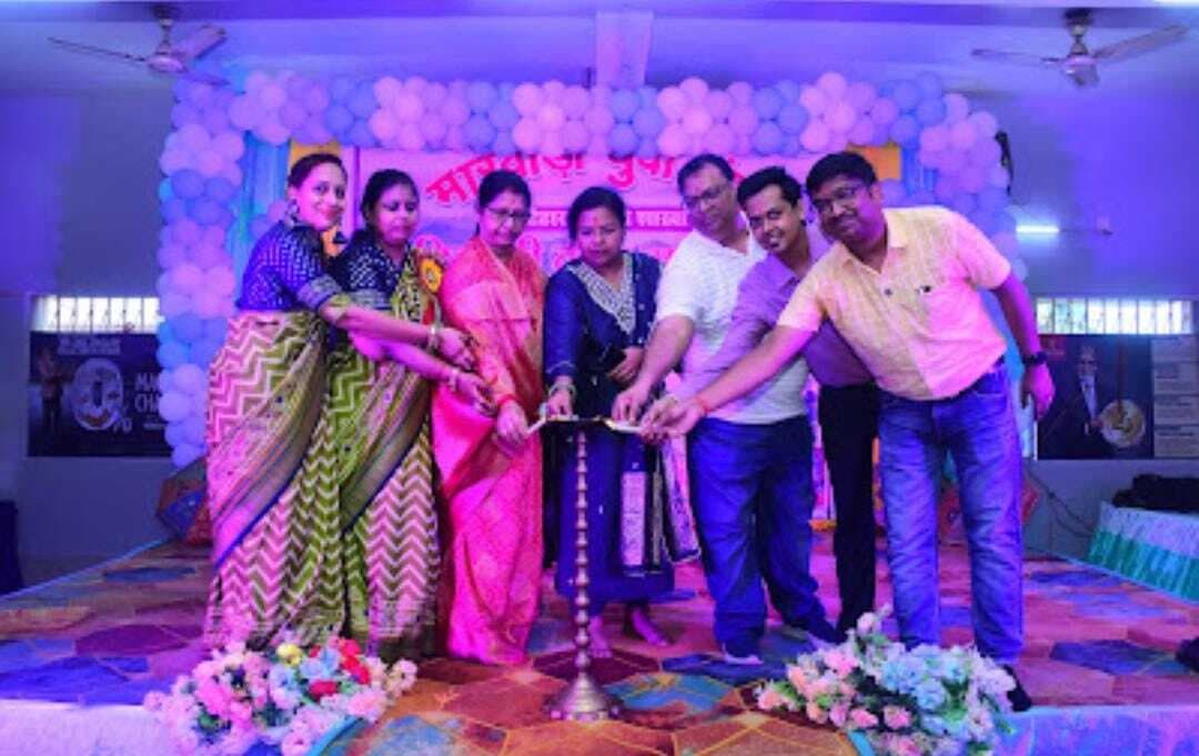 सांस्कृतिक कार्यक्रम में प्रतिभागियों ने दी शानदार प्रस्तुति