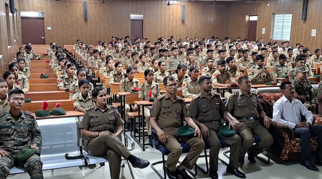 भारतीय सैनिकों के अनुशासन, साहस व कुशल नेतृत्त्व का फल है कारगिल विजय