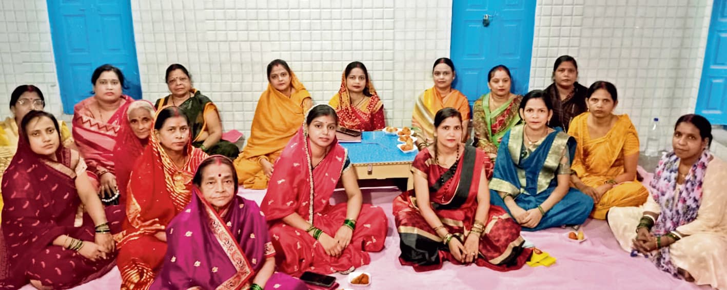 केसरवानी महिला कमेटी की अध्यक्ष बनीं आरती केशरी