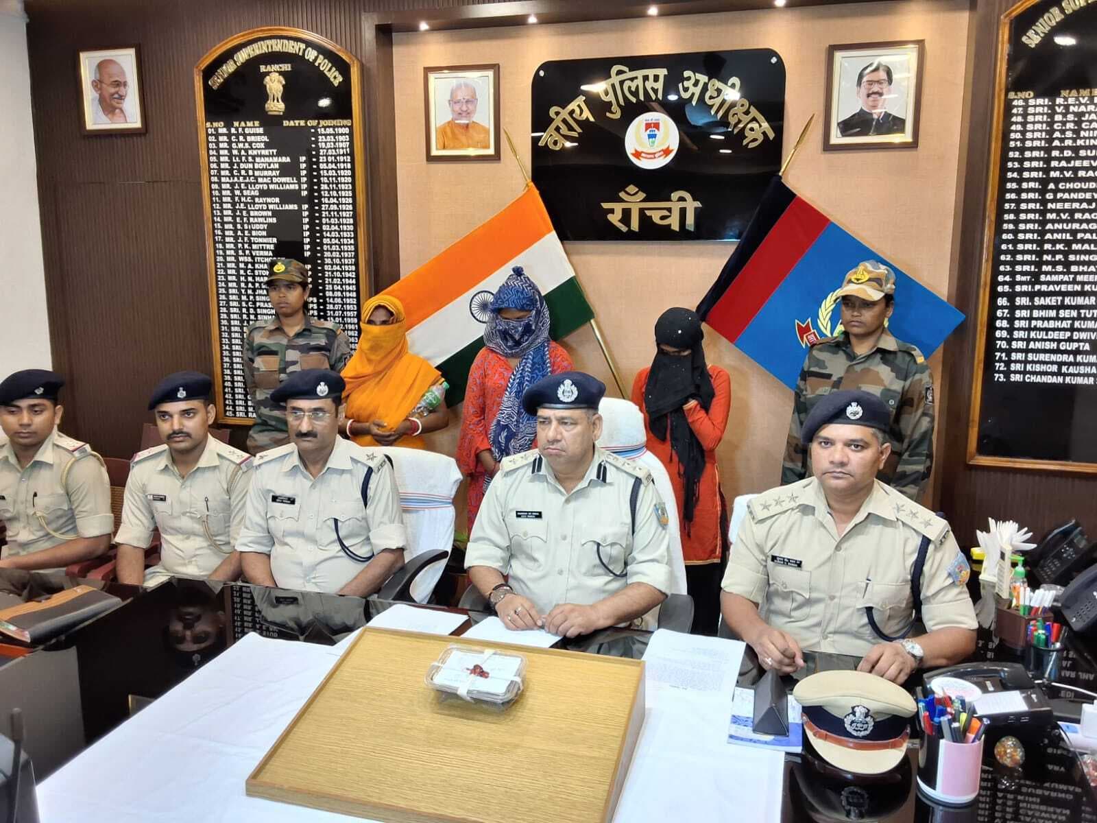 crime news : नवजात की चोरी कर डेढ़ लाख में किया था सौदा, तीन महिला गिरफ्तार