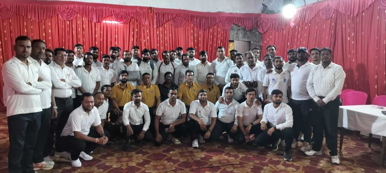स्टेट पैनल अंपायरिंग सेमीनार में 52 अंपायर हुए शामिल