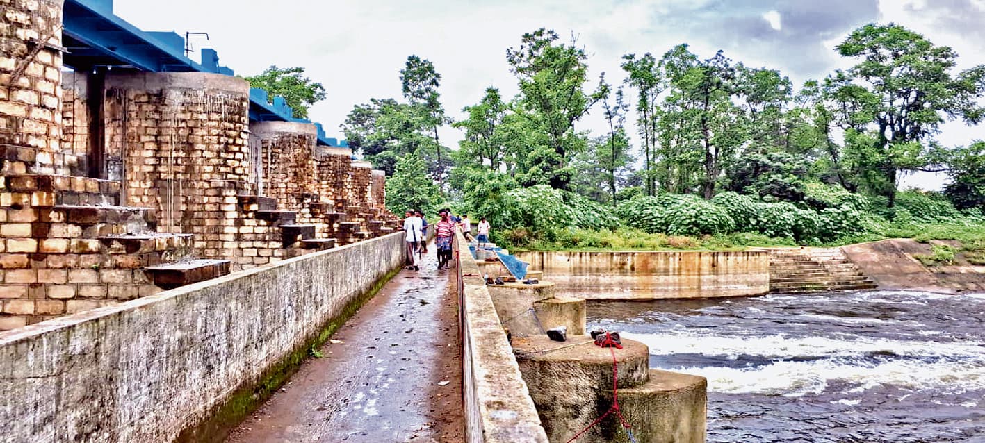 डीवीसी ने दुर्गापुर बैराज से छोड़ा 6000 क्यूसेक जल