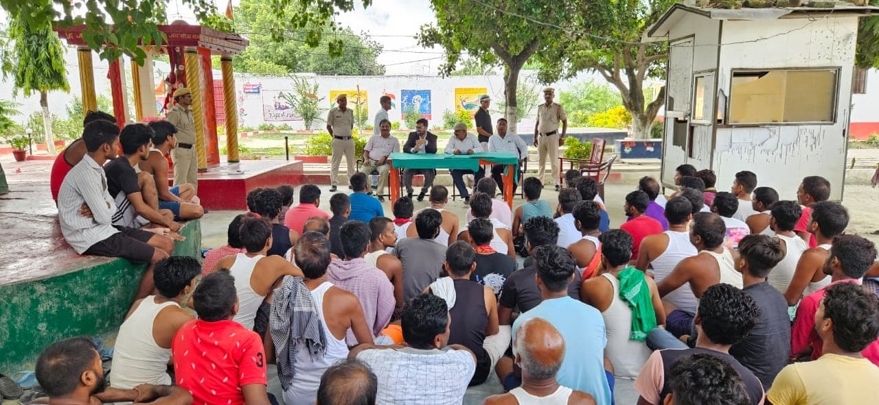 अपर मुख्य न्यायिक दंडाधिकारी ने किया उपकारा का निरीक्षण