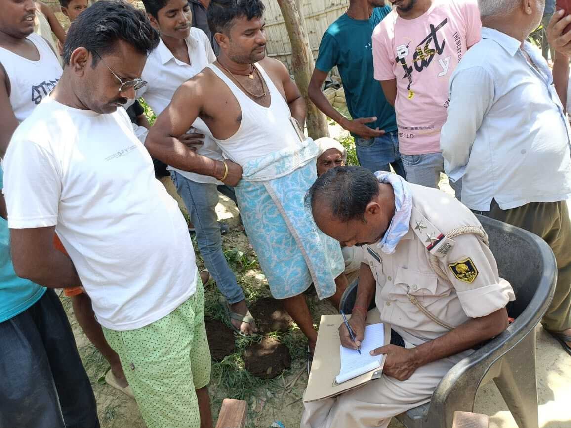 खेलते-खेलते तालाब में लुढ़का छह साल का मासूम, डूबने से चली गयी जान