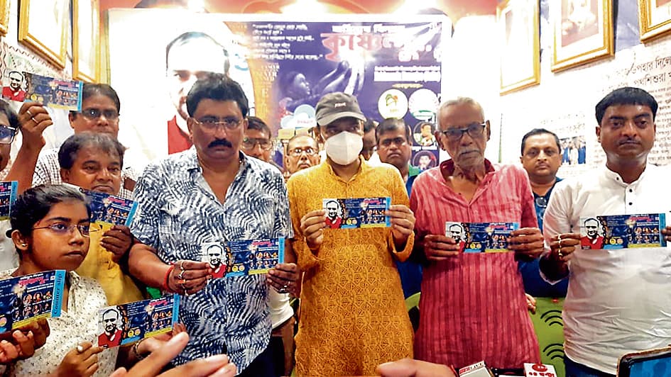 कैंसर पीड़ित शिक्षक के इलाज का खर्च जुटाने की कवायद