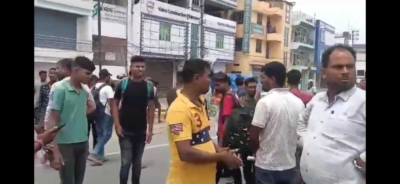 जल संसाधन मंत्रालय में बहाली के नाम पर ली जा रही परीक्षा रद्द, छात्रों का हंगामा