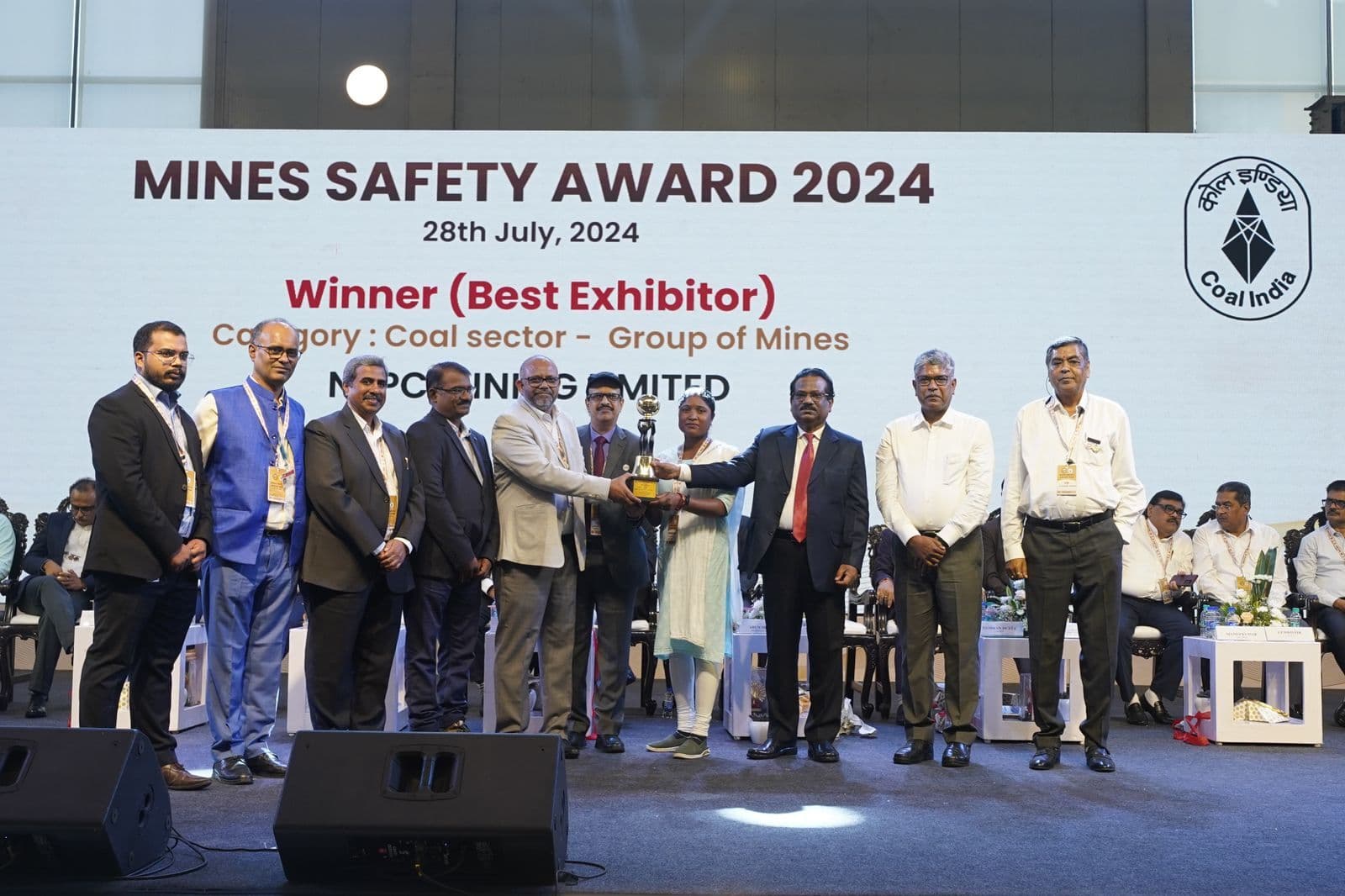 ओपेन कास्ट खदान में बेहतर सुरक्षा के लिए एनटीपीसी पंकरी बरवाडीह को मिला पुरस्कार