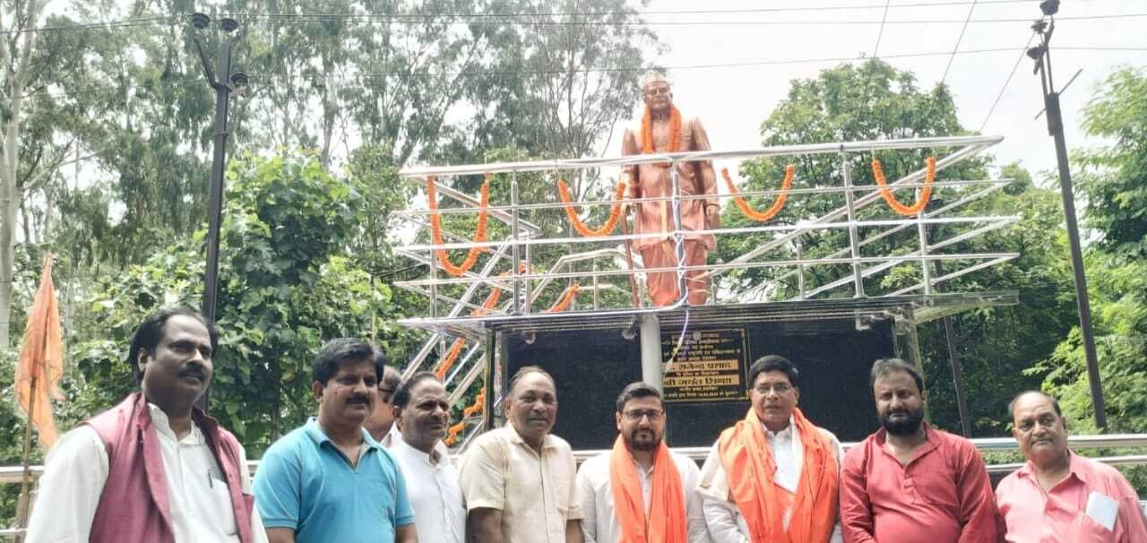 डॉ राजेंद्र प्रसाद की प्रतिमा का अनावरण