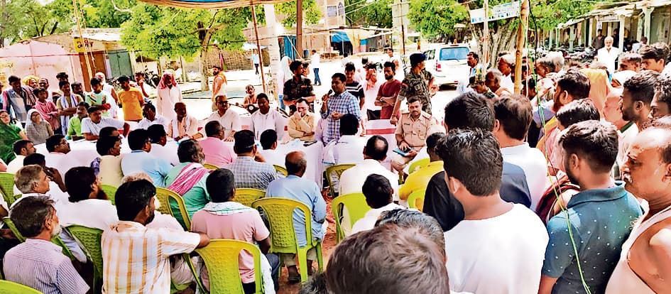 विधायक की पहल पर सोंधो अंधारीगाछी में खुलीं दुकानें