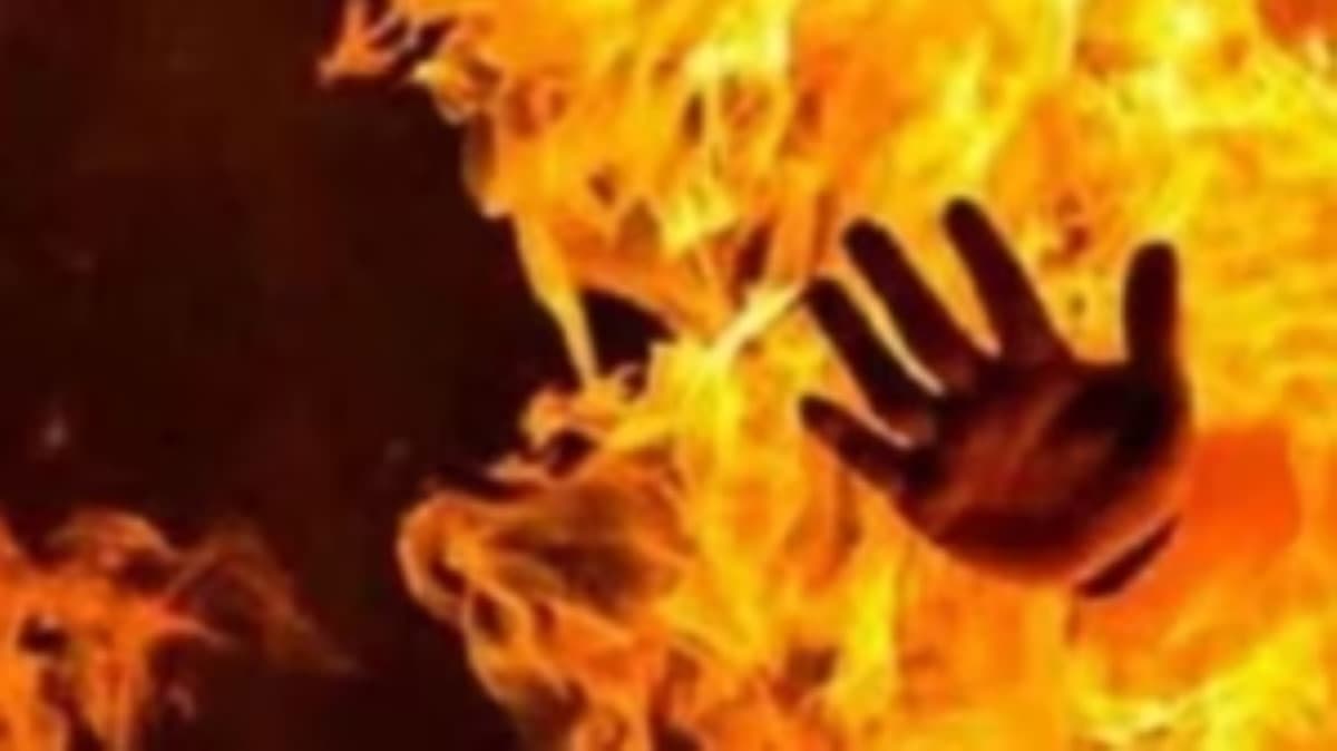 gopalganj news | Gopalganj News: Called girlfriend to Banswari on the pretext of meeting her, then sprinkled petrol on her body, set her on fire, died in hospital gopalganj news | Gopalganj News: Called girlfriend to Banswari on the pretext of meeting her, then sprinkled petrol on her body, set her on fire, died in hospital