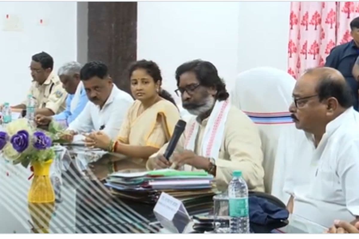 Jharkhand: सीएम हेमंत सोरेन ने दिया भरोसा, मॉनसून की बेरुखी से चिंतित किसानों के हित में उठाएंगे कदम, बारिश पर मांगी रिपोर्ट