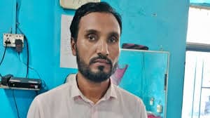 Bangladeshi arrested: नेपाल के रास्ते भारत आने की जुगत में था बांग्लादेशी, बार्डर पर फर्जी दस्तावेज के साथ अरेस्ट