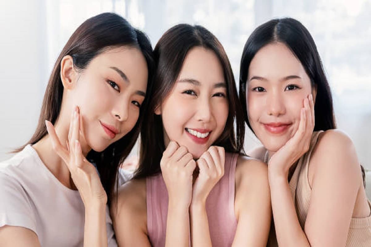 Beauty Tips: कोरियन ग्लास स्किन पाने के लिए, घर पर आसानी से बनाएं ये फेस मास्क