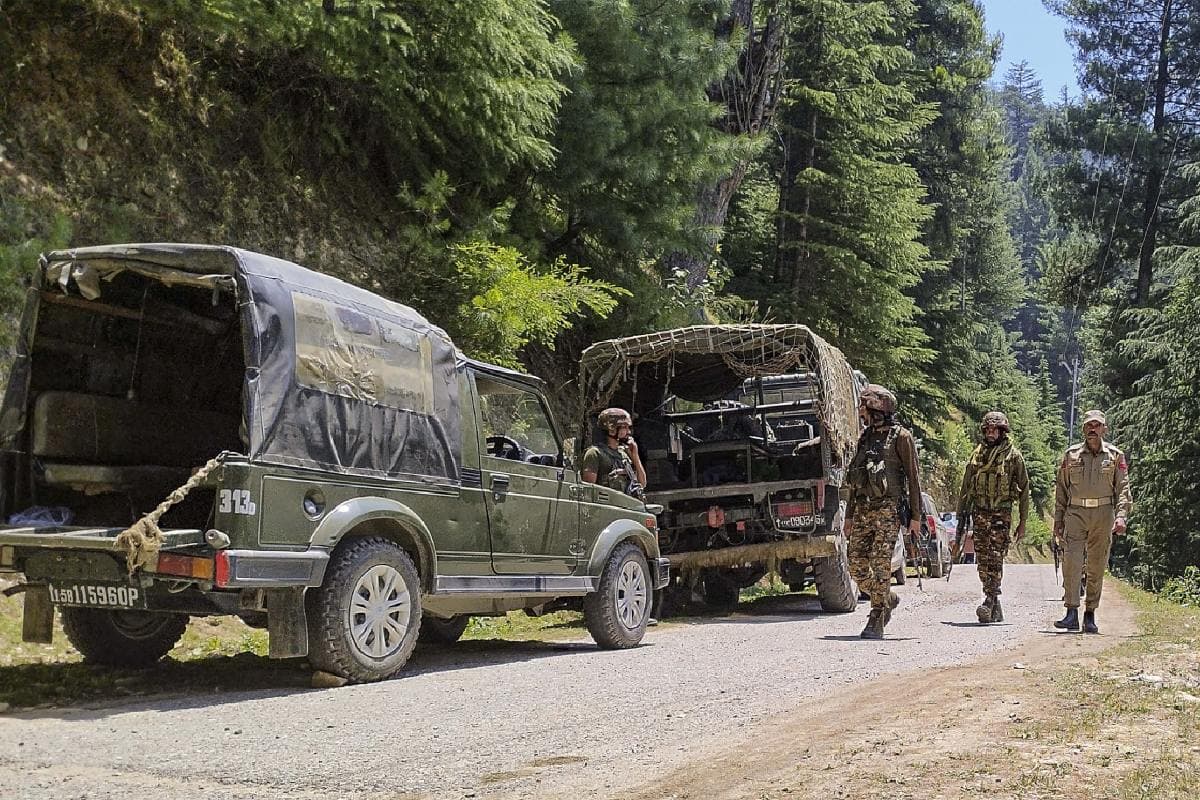 Jammu-Kashmir Encounter: कुपवाड़ा के केरन सेक्टर में सुरक्षाबलों ने मार गिराए 2 आतंकी