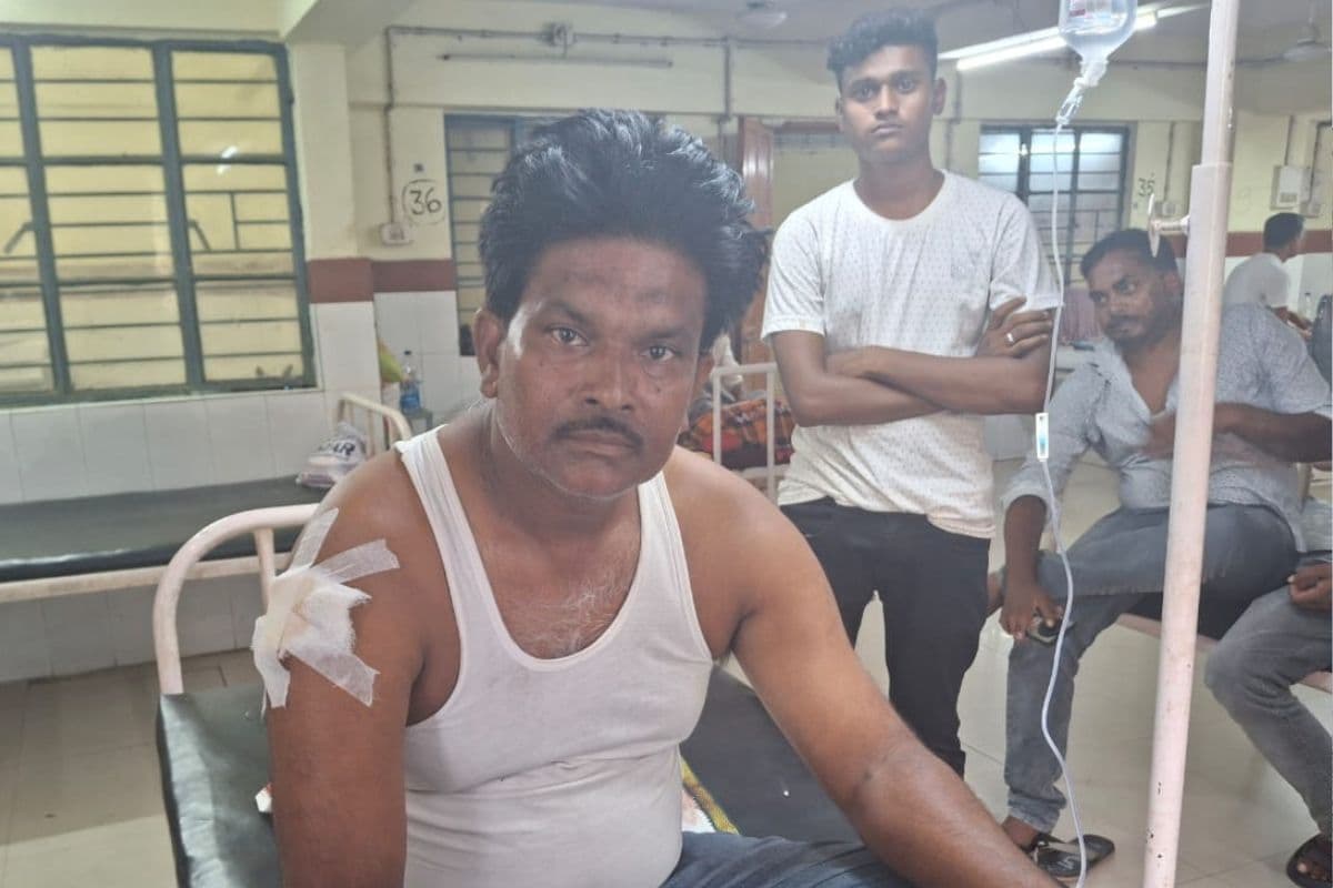 Jharkhand Crime News: जामताड़ा में लूटपाट कर बाइक से भाग रहे अपराधियों को रोका, तो मार दी गोली, दो लोग गंभीर रूप से घायल