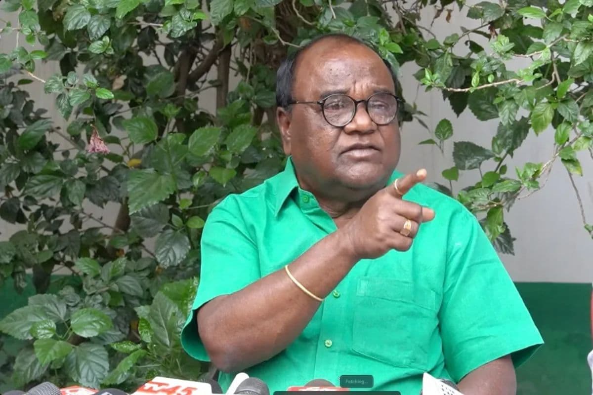 Jharkhand Politics: 'झारखंड में हुई लोकतंत्र की हत्या, घुसपैठियों को बढ़ावा दे रही हेमंत सरकार', लोबिन हेंब्रम का बड़ा हमला