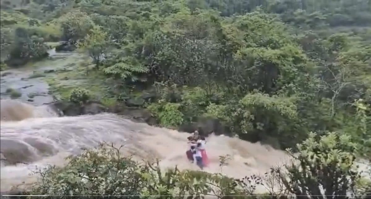 Lonavala Tragedy: लोनावाला के झरने में बहने वाला परिवार यूपी के बिजनौर का था, तीन के शव मिले