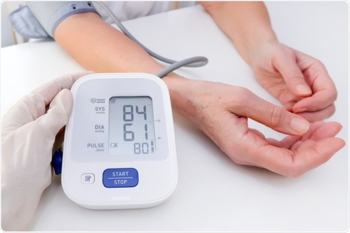 Low Blood Pressure: अगर है लो बीपी (Hypotension)की समस्या तो पिएं यह 7 हेल्दी ड्रिंक्स, मिलेगा लाभ.