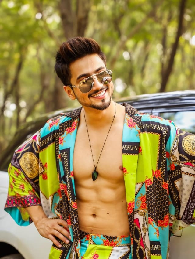 कभी सेल्समैन का काम करते थे मिस्टर फैजू, आज करोड़ों दिलो के हैं धड़कन