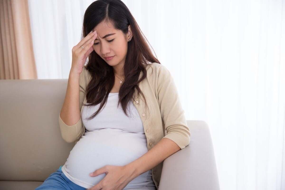 Headache in Pregnancy: गर्भवती स्त्रियों को क्यों होती है सर दर्द की समस्या? जानिए चार कारण