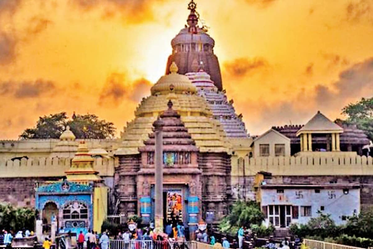 46 साल बाद आज खुल गया जगन्नाथ मंदिर का रत्न भंडार, ओडिशा सरकार करायेगी मूल्यवान सामानों की सूची तैयार