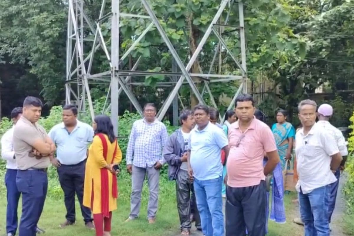 Jharkhand Road Accident: सड़क हादसे में स्कूटी सवार शिक्षिका की मौत, वाहन जब्त, ड्राइवर हुआ फरार