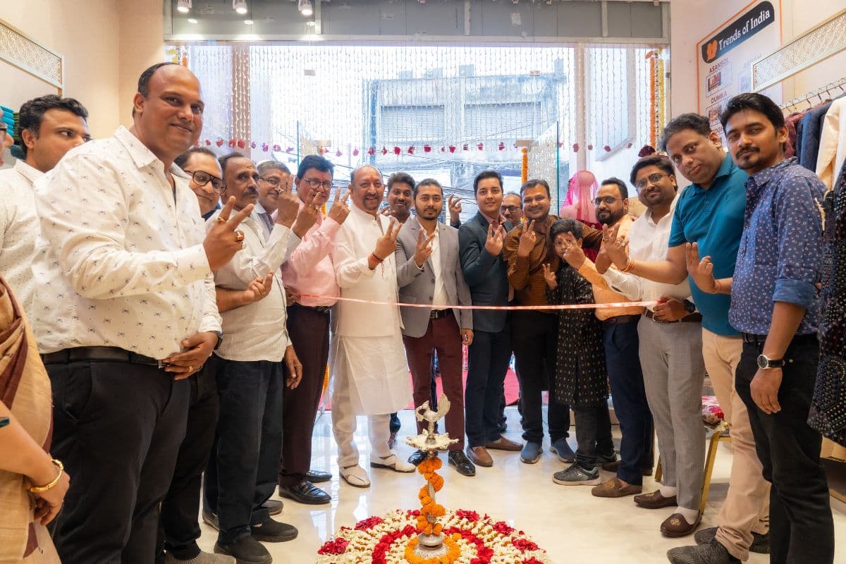 Trends Of India: कल्चरल ड्रेस हो या ट्रेडिशनल, आपके हर मौके को हम बनाते हैं खास