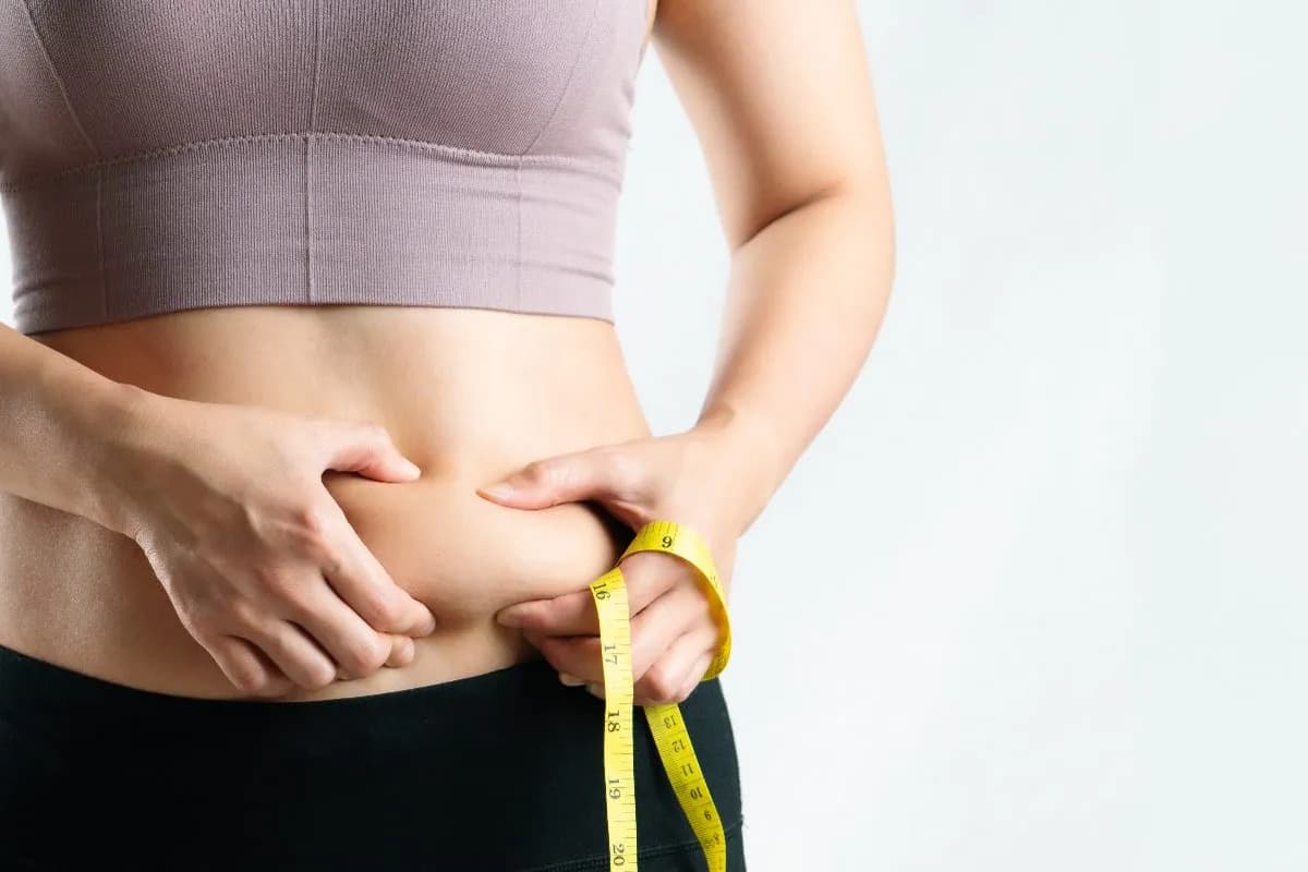 Tummy Fat Reduction : पेट की ज़िद्दी चर्बी से हैं परेशान, तो खाएँ ये 10 फूड्स, मिलेगा लाभ