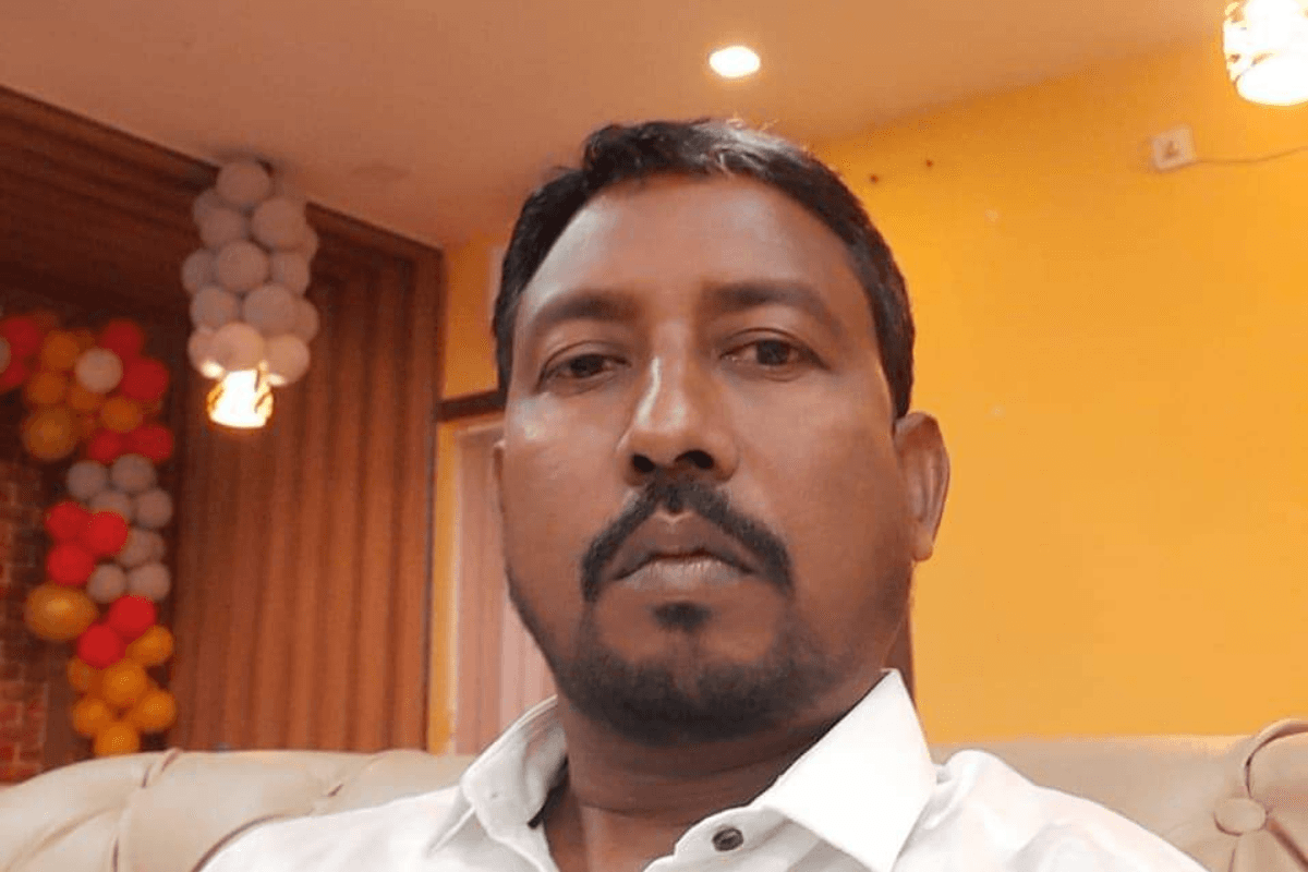 Jharkhand Politics: चंपाई सोरेन के इस्तीफा के बाद, JMM को लगा एक और तगड़ा झटका Jharkhand Politics: चंपाई सोरेन के इस्तीफा के बाद, JMM को लगा एक और तगड़ा झटका