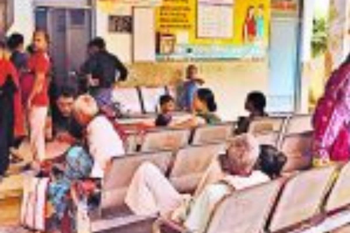 कोलकाता में डॉक्टर के साथ हुए दुष्कर्म के विरोध में गया में बंद रहे ओपीडी, टाले गये कई ऑपरेशन