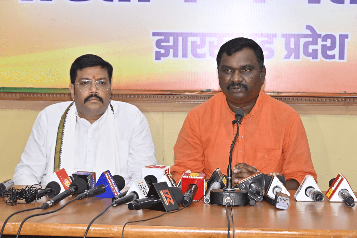 Jharkhand Politics: BJP ने किया ऐलान, आज राज्यभर के एसपी कार्यालय और थाने के सामने करेगी पुतला दहन