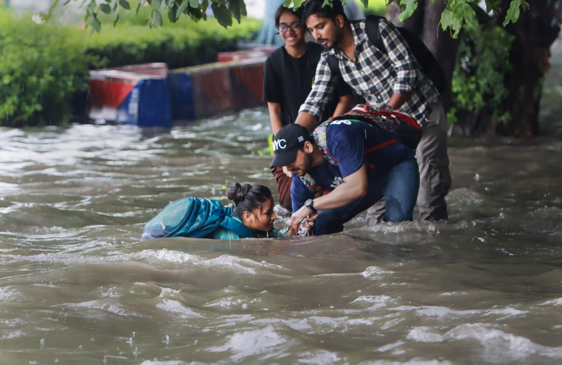 Kal Ka Mausam: 27 से 29 अगस्त तक यूपी में भारी बारिश, 30 से ज्यादा जिलों के लिए IMD का अलर्ट