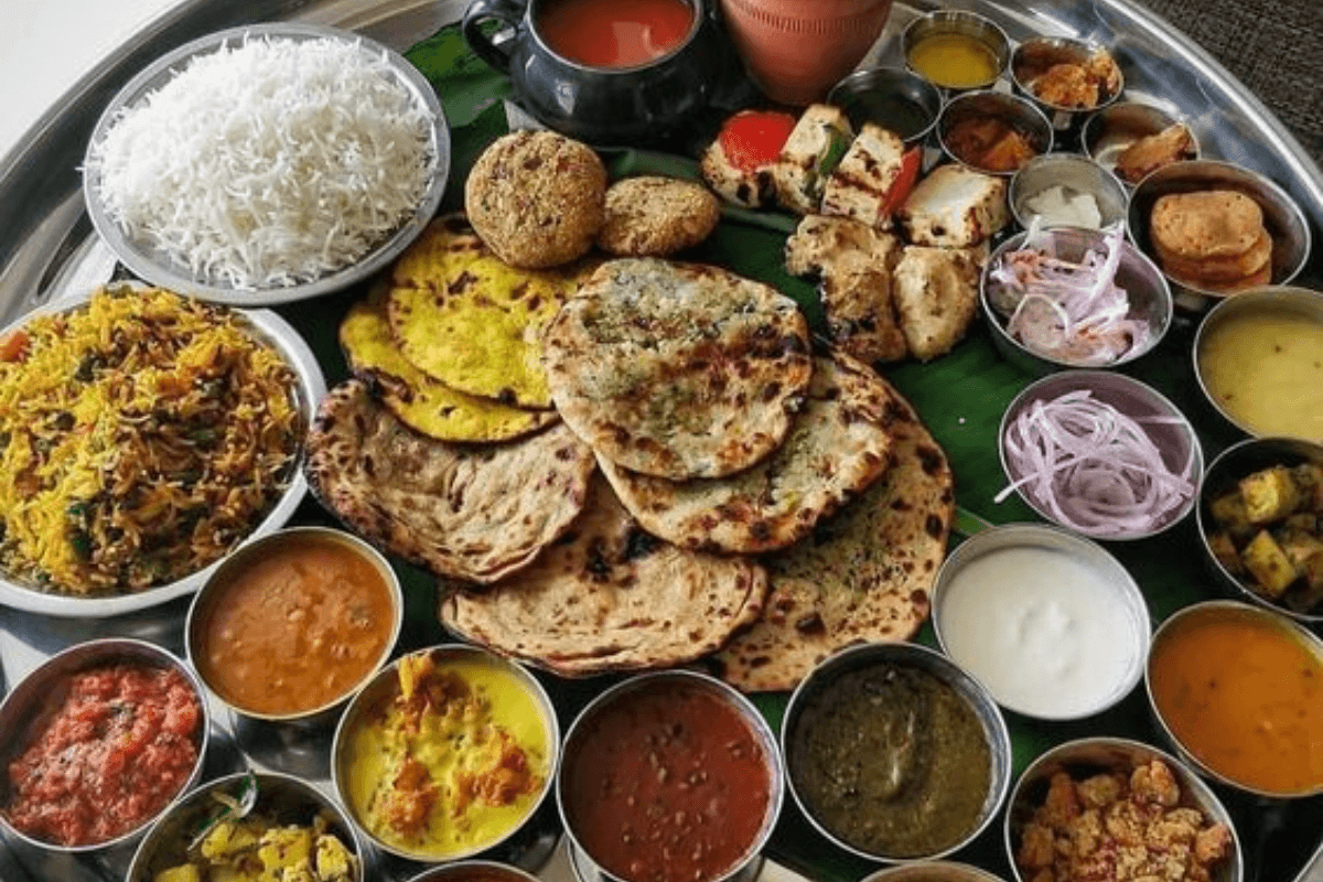 Janmashtami 2024: आखिर क्या होता है 56 भोग जो नंदलाल कृष्ण को है प्रिय