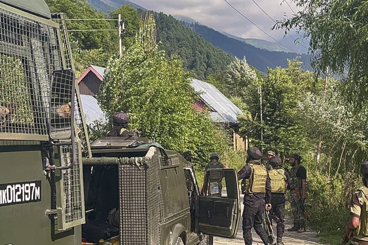 Anantnag encounter: घने जंगल और बड़े-बड़े पत्थर, जानें कितना खतरनाक है अनंतनाग का यह इलाका