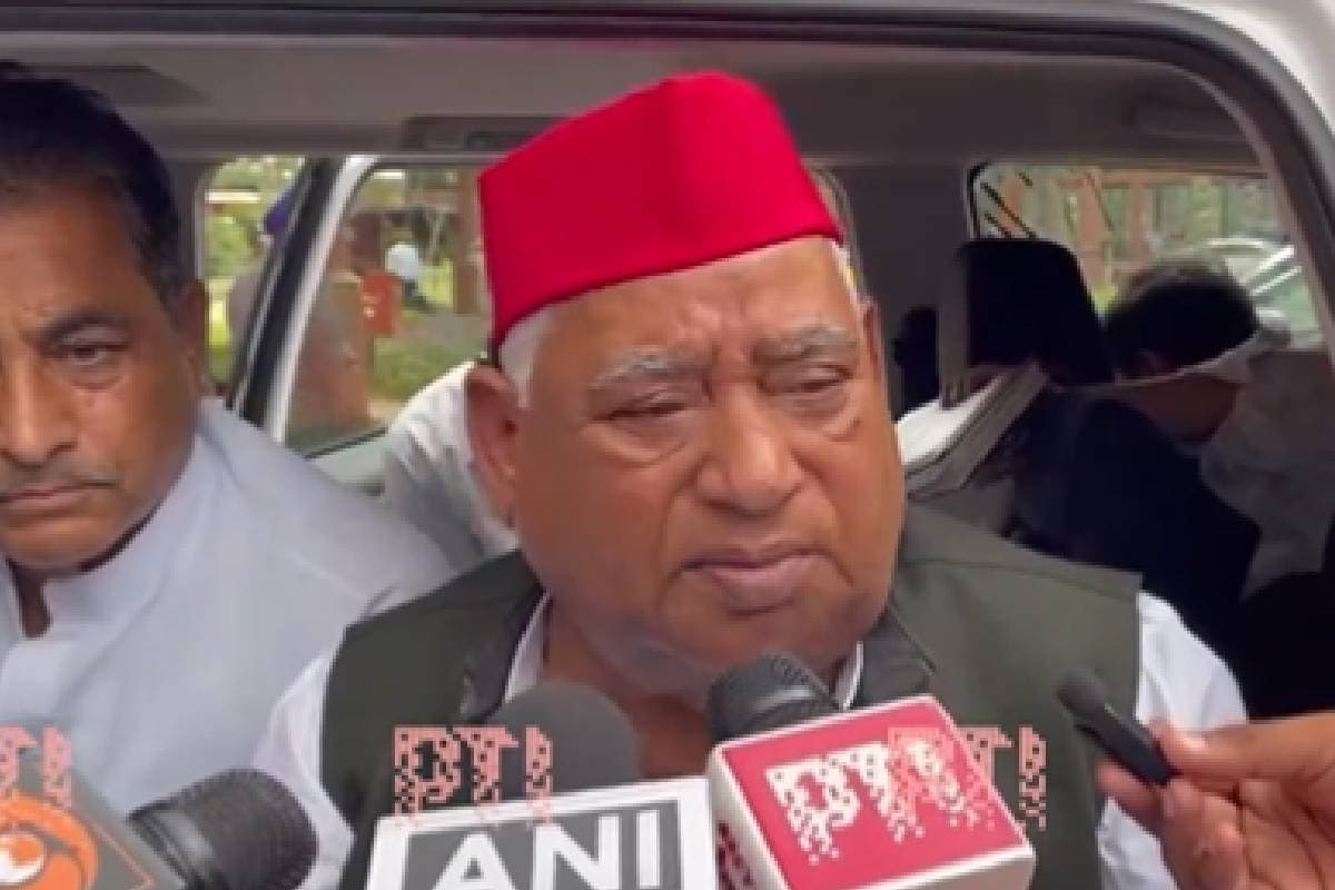 Ayodhya Molestation Case : पोस्टर वॉर के बीच सपा ने कहा- आरोपियों को फांसी की सजा मिलनी चाहिए