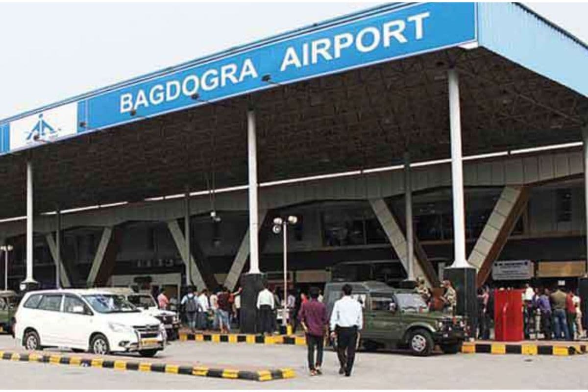 Bagdogra Airport : बागडोगरा एयरपोर्ट के विकास के लिए केंद्र ने मंजूर किये 1549 करोड़ रुपये