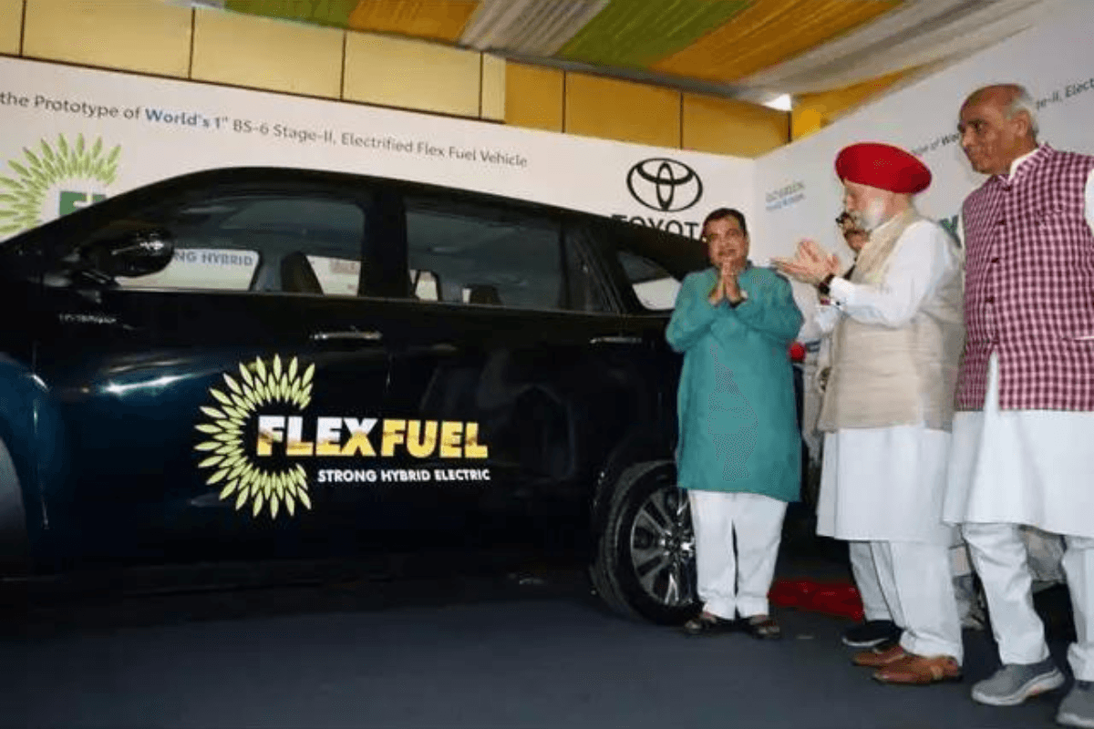 भारत में बनेंगी सौ प्रतिशत इथेनॉल बेस्ड कारें, Nitin Gadkari का बड़ा बयान